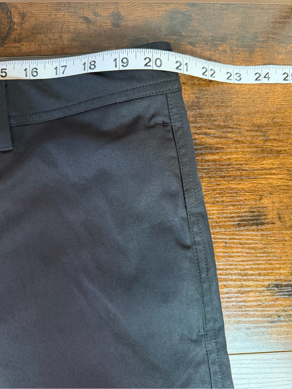 Roundtree & Yorke Performance Straight Fit Flat Front Shorts size 42 -9” Inseam - Picture 5 of 13